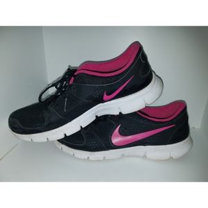 --3 for 20--Nike Flex Experience sneaker
